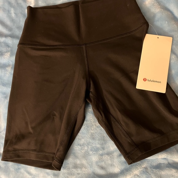 Lululemon Align HR Short 8” - Picture 2 of 4